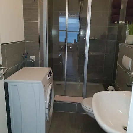 Studio Leopoldstreet Dusseldorf